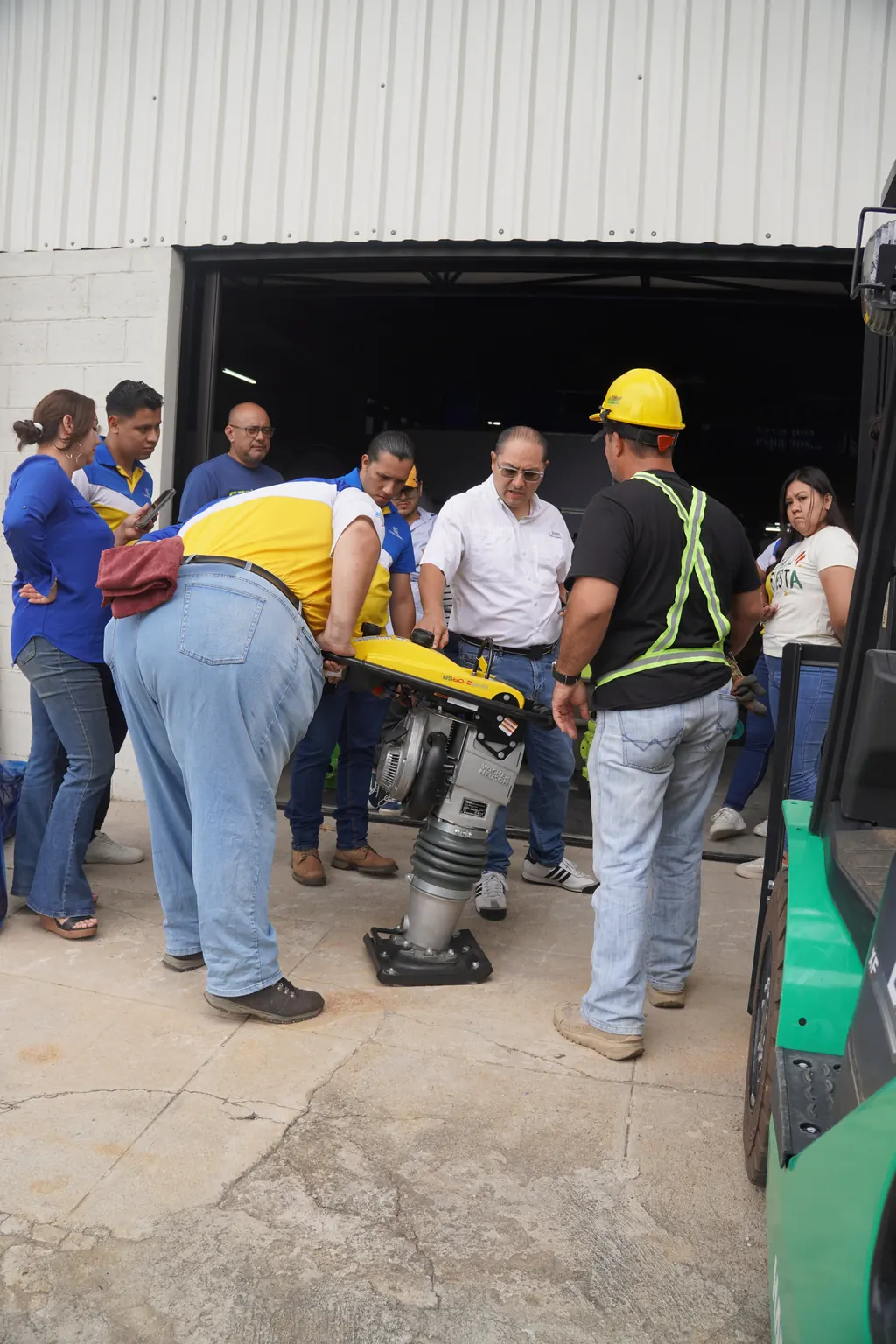 Práctica de compactación con apisonador
